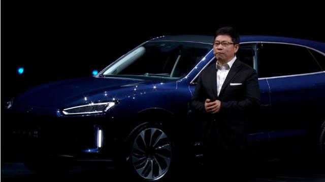 首款鴻蒙汽車AITO問(wèn)界M5發(fā)布：25萬(wàn)起 余承東稱媲美“百萬(wàn)豪車”