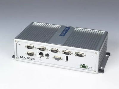 研華工業顯示系統：面板時尚、易于清潔、采用人性化設計